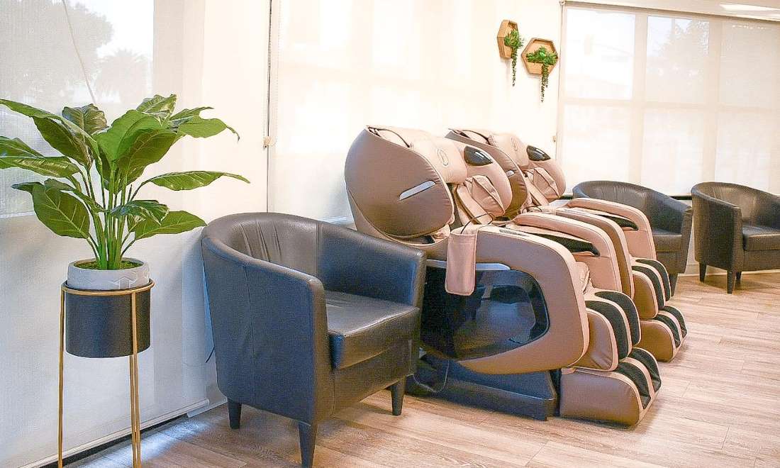 Waiting Area and Chair Massage, fontana ca